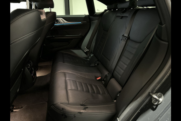BMW i4 eDrive40 84 kWh | trekhaak | Leder interieur | Soh Waarde (batterijtest) 95,4%