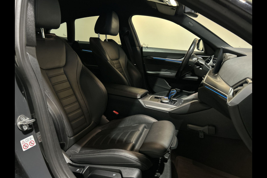 BMW i4 eDrive40 84 kWh | trekhaak | Leder interieur | Soh Waarde (batterijtest) 95,4%
