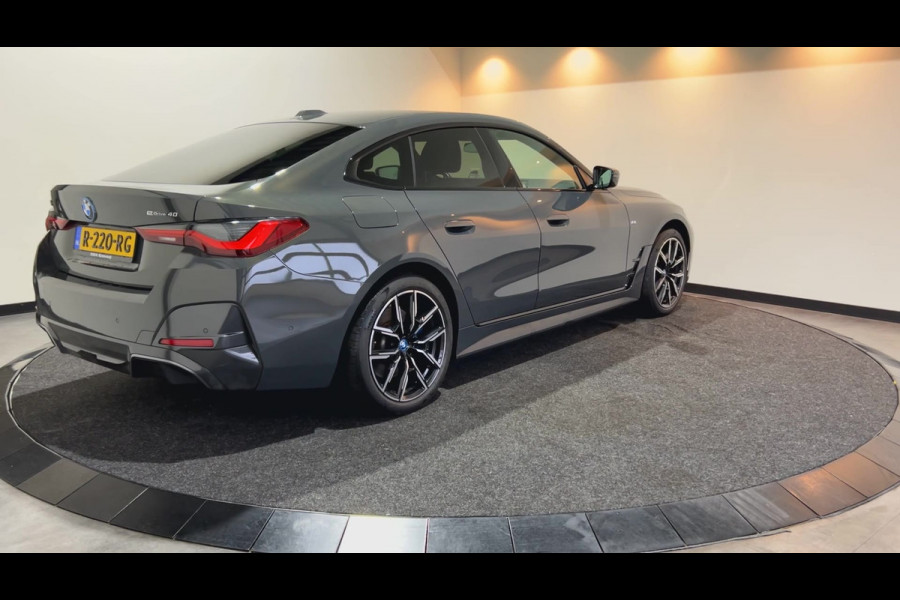 BMW i4 eDrive40 84 kWh | trekhaak | Leder interieur | Soh Waarde (batterijtest) 95,4%