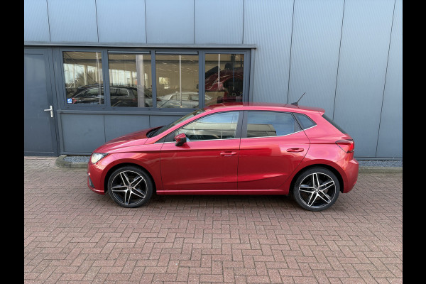 Seat Ibiza 1.0 TSi 95pk Style Business Intense 5-drs. CAMERA/CARPLAY/ADAPT.CRUISE/PDC/18INCH