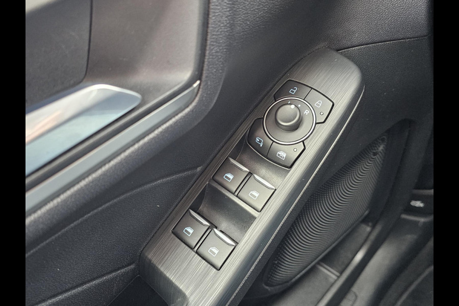 Ford Kuga 2.5 PHEV Titanium | Winterpack |Virtual cockpit | Adaptive cruise control | Camera v+a | Automatisch inparkeren |