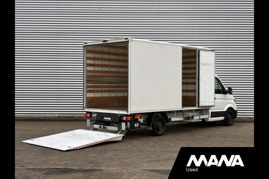 Volkswagen Crafter 2.0TDI 177PK Bakwagen Laadklep 750kg Lat om Lat Trekhaak Zijdeur Lederen bekleding Airco