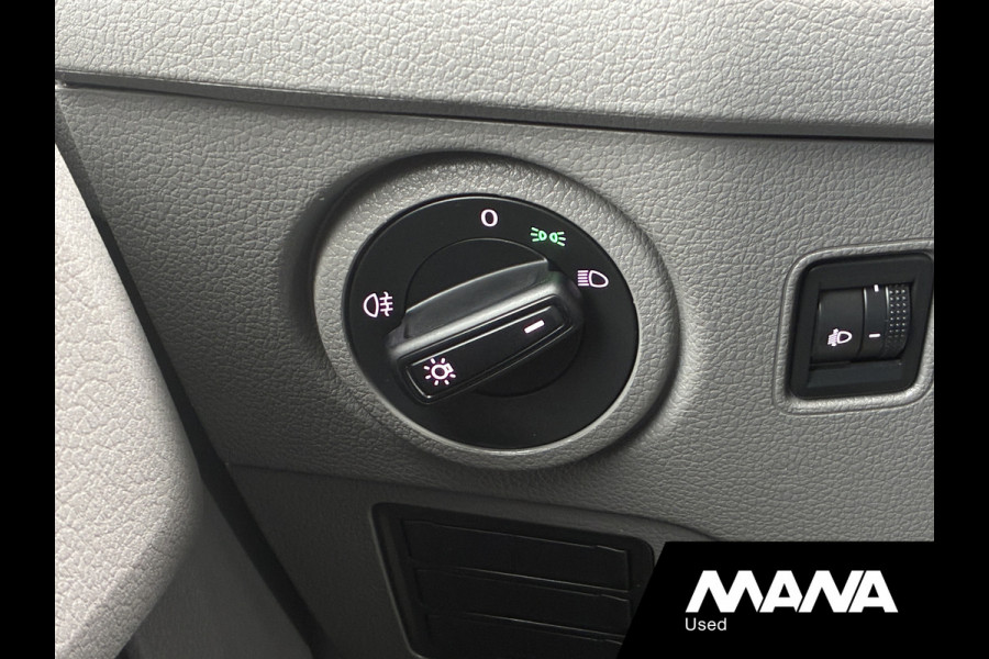 Volkswagen Crafter 2.0TDI 177PK Bakwagen Laadklep 750kg Lat om Lat Trekhaak Zijdeur Lederen bekleding Airco