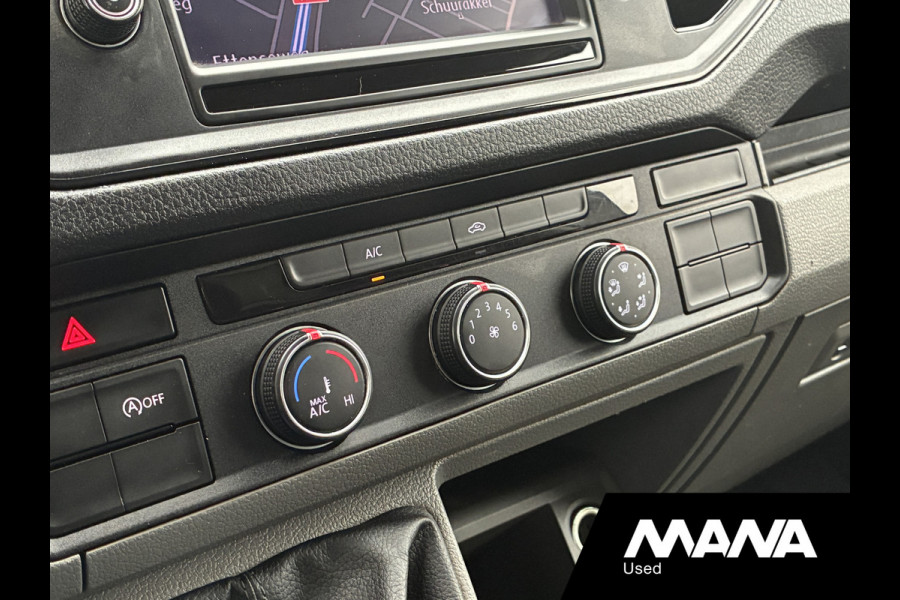 Volkswagen Crafter 2.0TDI 177PK Bakwagen Laadklep 750kg Lat om Lat Trekhaak Zijdeur Lederen bekleding Airco