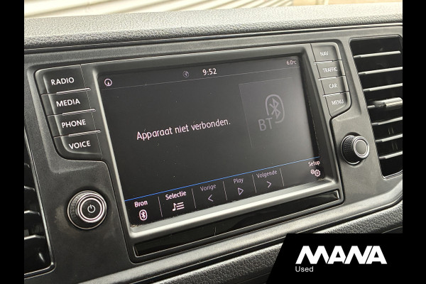 Volkswagen Crafter 2.0TDI 177PK Bakwagen Laadklep 750kg Lat om Lat Trekhaak Zijdeur Lederen bekleding Airco