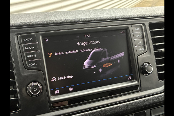 Volkswagen Crafter 2.0TDI 177PK Bakwagen Laadklep 750kg Lat om Lat Trekhaak Zijdeur Lederen bekleding Airco