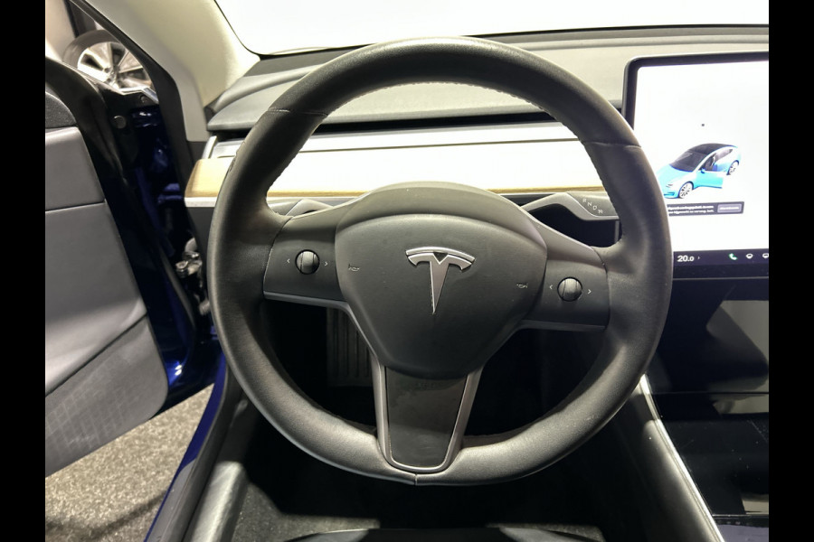 Tesla Model 3 Standard RWD Plus 60 kWh | Led verlichting | Panoramadak |