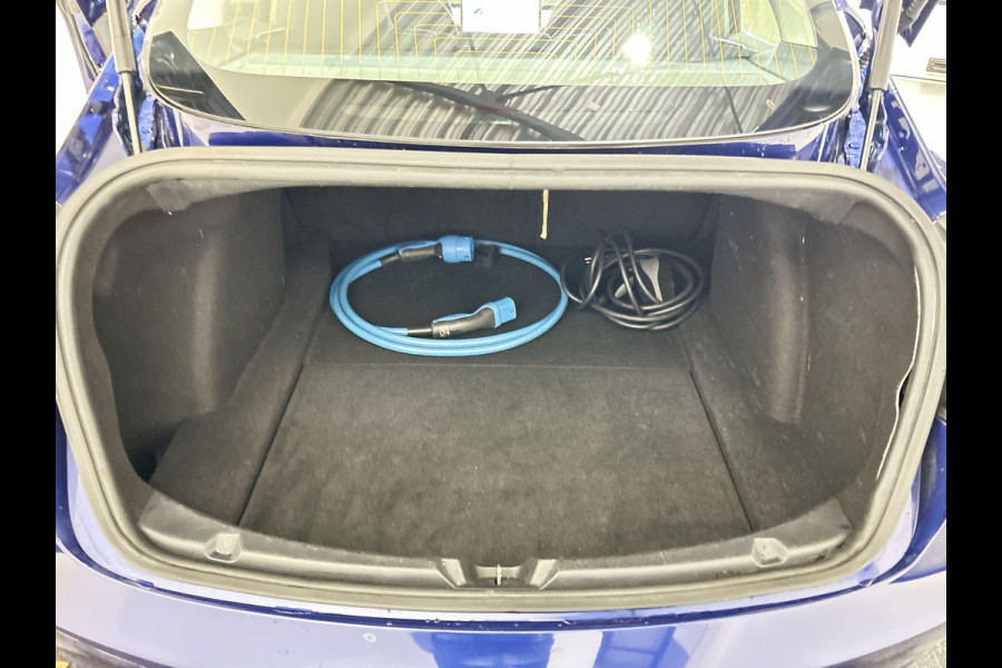 Tesla Model 3 Standard RWD Plus 60 kWh | Led verlichting | Panoramadak |