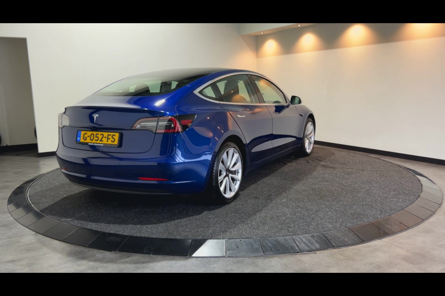 Tesla Model 3 Standard RWD Plus 60 kWh | Led verlichting | Panoramadak |