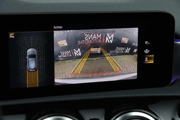 Mercedes-Benz A-Klasse AMG 35 4MATIC / PANO / CAMERA / DODEHOEK / CARPLAY / STOELVERW