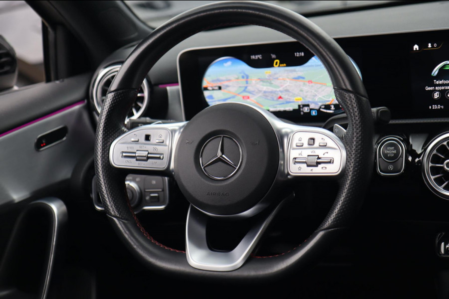 Mercedes-Benz A-Klasse AMG 35 4MATIC / PANO / CAMERA / DODEHOEK / CARPLAY / STOELVERW