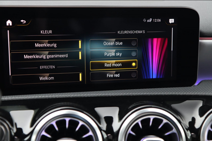 Mercedes-Benz A-Klasse AMG 35 4MATIC / PANO / CAMERA / DODEHOEK / CARPLAY / STOELVERW