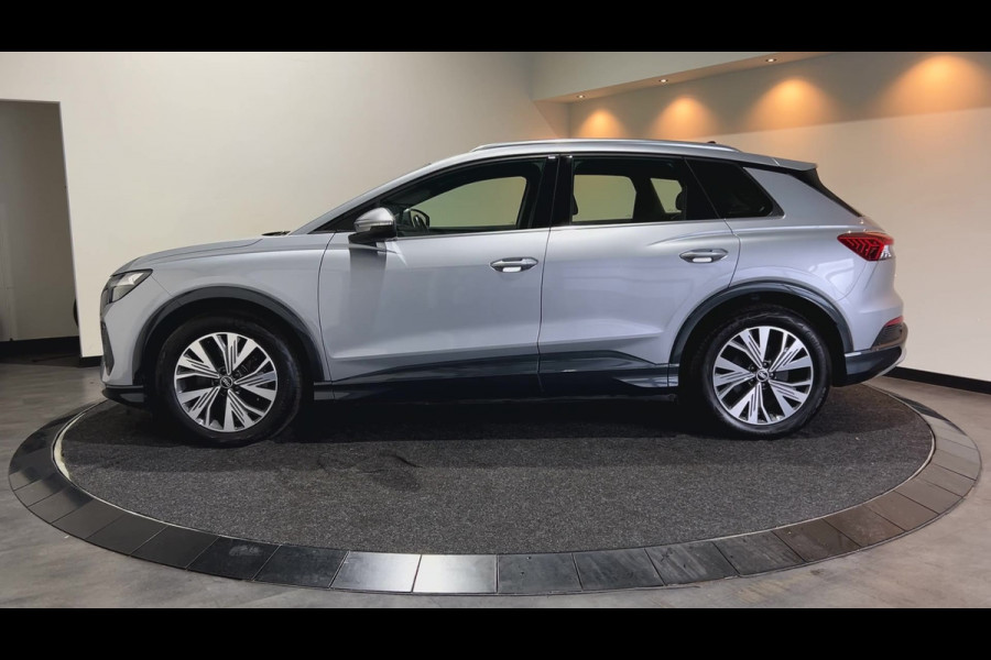 Audi Q4 e-tron 40 Launch edition 77 kWh | parkeer sensoren | schuifbaar dak |
