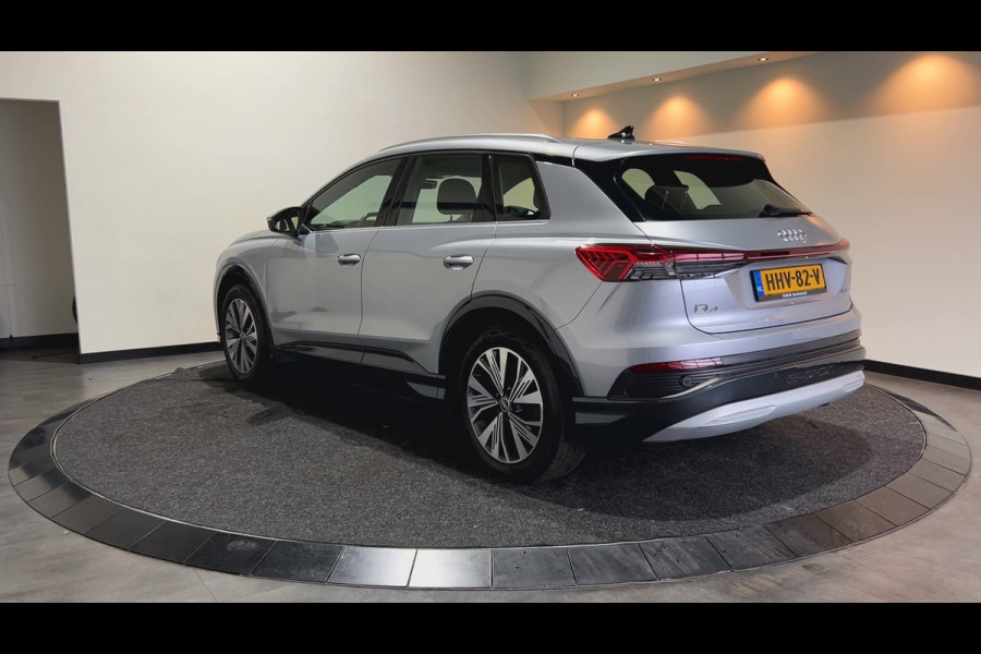 Audi Q4 e-tron 40 Launch edition 77 kWh | parkeer sensoren | schuifbaar dak |
