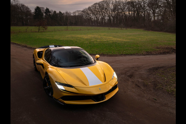 Ferrari SF90 Spider 4.0 V8 Assetto Fiorano | Giallo Triplo Strato | full carbon | JBL | etc