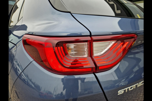 Kia Stonic 1.0 T-GDi MHEV DynamicPlusLine | Stoelverwarming | Key-Less | LED | Camera | Navigatie |