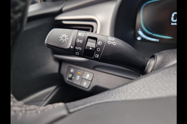 Kia Stonic 1.0 T-GDi MHEV DynamicPlusLine | Stoelverwarming | Key-Less | LED | Camera | Navigatie |