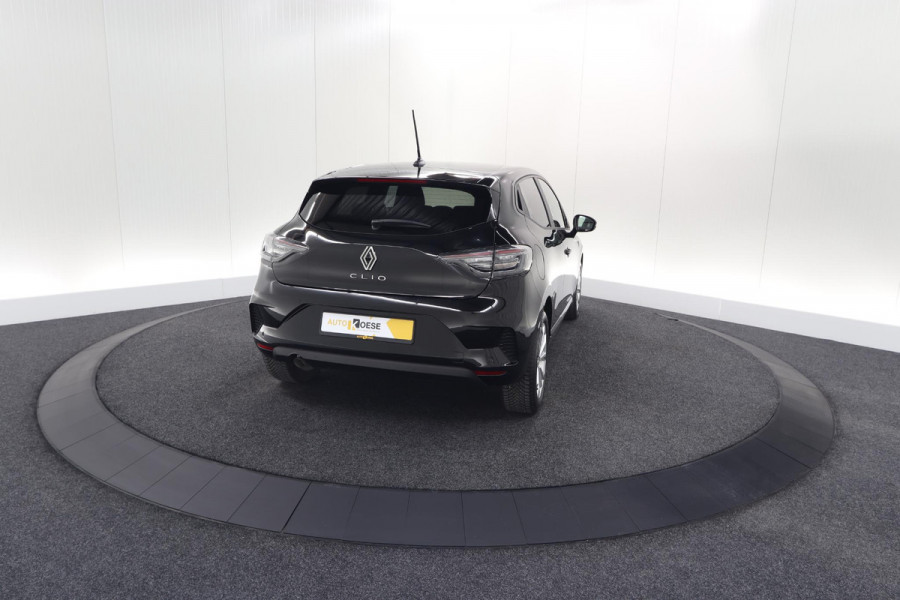 Renault Clio TCe 90 Evolution | Stoelverwarming | Camera | Parkeersensoren | Apple Carplay