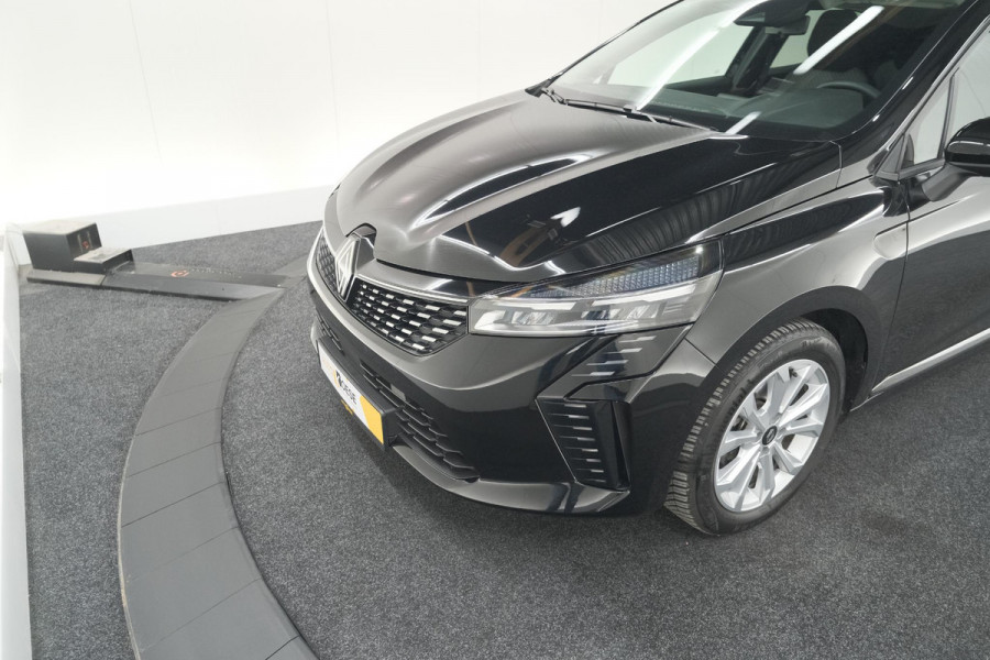 Renault Clio TCe 90 Evolution | Stoelverwarming | Camera | Parkeersensoren | Apple Carplay