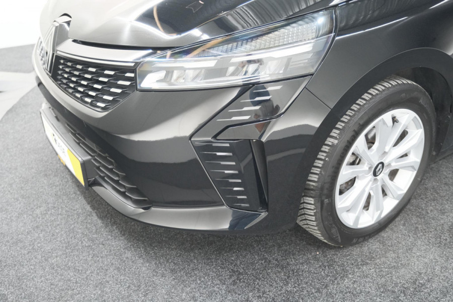 Renault Clio TCe 90 Evolution | Stoelverwarming | Camera | Parkeersensoren | Apple Carplay