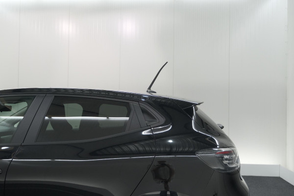 Renault Clio TCe 90 Evolution | Stoelverwarming | Camera | Parkeersensoren | Apple Carplay