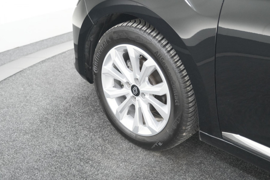 Renault Clio TCe 90 Evolution | Stoelverwarming | Camera | Parkeersensoren | Apple Carplay