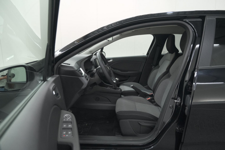 Renault Clio TCe 90 Evolution | Stoelverwarming | Camera | Parkeersensoren | Apple Carplay
