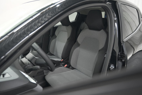 Renault Clio TCe 90 Evolution | Stoelverwarming | Camera | Parkeersensoren | Apple Carplay