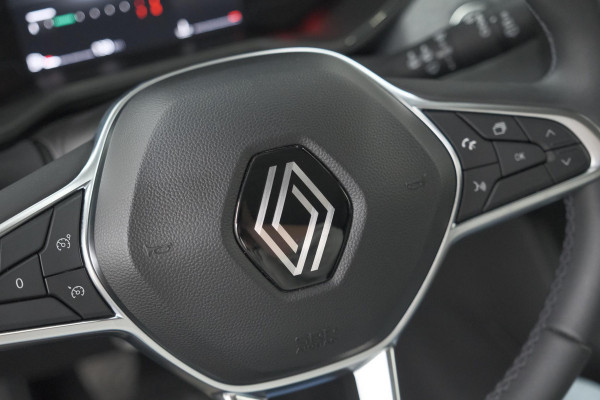 Renault Clio TCe 90 Evolution | Stoelverwarming | Camera | Parkeersensoren | Apple Carplay