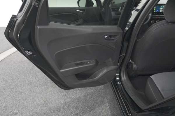 Renault Clio TCe 90 Evolution | Stoelverwarming | Camera | Parkeersensoren | Apple Carplay