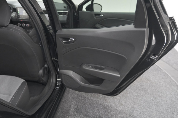 Renault Clio TCe 90 Evolution | Stoelverwarming | Camera | Parkeersensoren | Apple Carplay