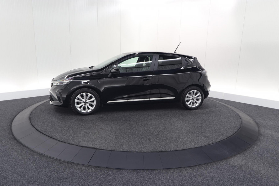 Renault Clio TCe 90 Evolution | Stoelverwarming | Camera | Parkeersensoren | Apple Carplay