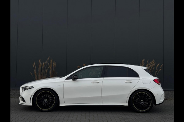 Mercedes-Benz A-Klasse 200 AMG EDITION 1 M2020 PANO NAVI LEDER LED SFEER CR CONTROL