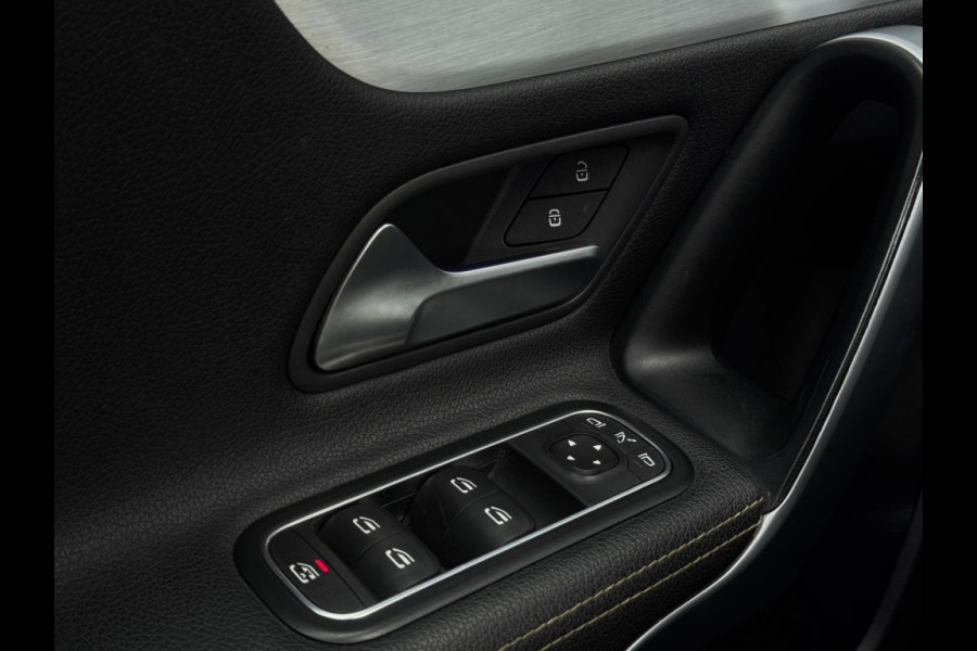 Mercedes-Benz A-Klasse 200 AMG EDITION 1 M2020 PANO NAVI LEDER LED SFEER CR CONTROL