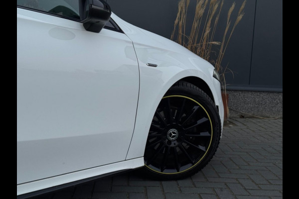 Mercedes-Benz A-Klasse 200 AMG EDITION 1 M2020 PANO NAVI LEDER LED SFEER CR CONTROL