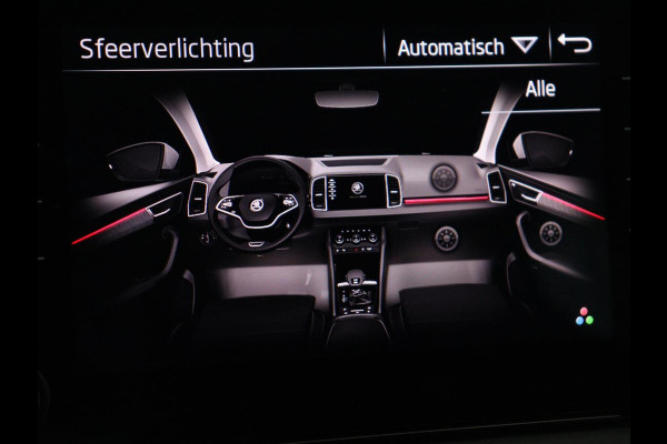 Škoda Karoq 1.5 TSI Sportline | Panoramadak | Stoelverwarming | Virtual Cockpit | Adaptive cruise | Canton Audio | Camera | File Assistent | Keyless | Side Assist | Full LED | Navigatie