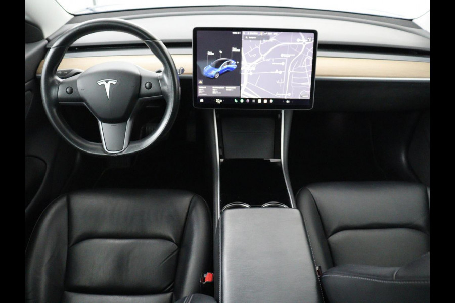 Tesla Model 3 Long Range RWD 75 kWh | SOH 100% | Panoramadak | Autopilot | Leder | Stoelverwarming | 360 Camera | Keyless | Full LED | Navigatie