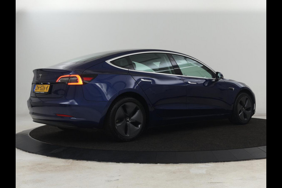 Tesla Model 3 Long Range RWD 75 kWh | SOH 100% | Panoramadak | Autopilot | Leder | Stoelverwarming | 360 Camera | Keyless | Full LED | Navigatie