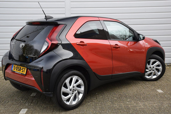 Toyota Aygo X 1.0 VVT-i MT Envy*2e eigenaar*Camera*17"Inch*72Dkm*