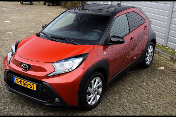 Toyota Aygo X 1.0 VVT-i MT Envy*2e eigenaar*Camera*17"Inch*72Dkm*