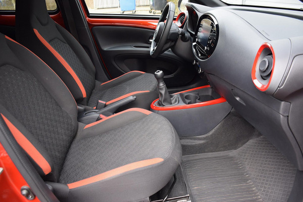 Toyota Aygo X 1.0 VVT-i MT Envy*2e eigenaar*Camera*17"Inch*72Dkm*