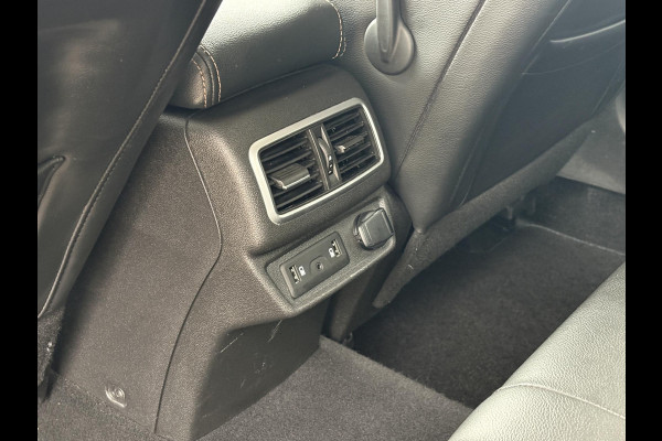 Renault Talisman 1.6 TCe Intens 150pk Automaat Trekhaak | 4Control | BOSE Audio | Dodehoeksensoren | Navigatie | Achteruitrijcamera | Full LED |