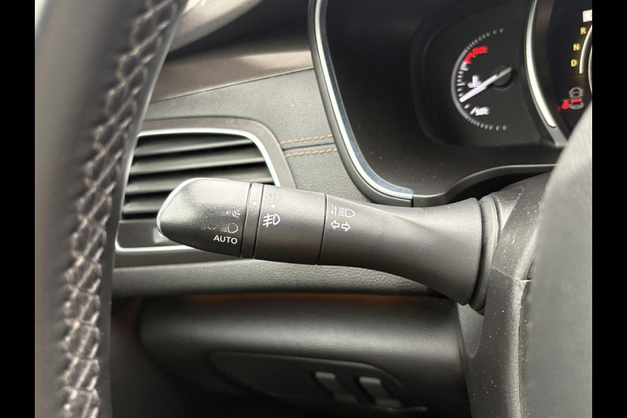 Renault Talisman 1.6 TCe Intens 150pk Automaat Trekhaak | 4Control | BOSE Audio | Dodehoeksensoren | Navigatie | Achteruitrijcamera | Full LED |