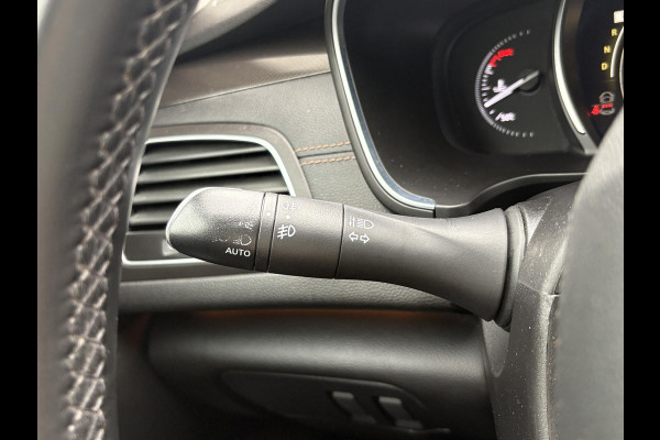 Renault Talisman 1.6 TCe Intens 150pk Automaat Trekhaak | 4Control | BOSE Audio | Dodehoeksensoren | Navigatie | Achteruitrijcamera | Full LED |