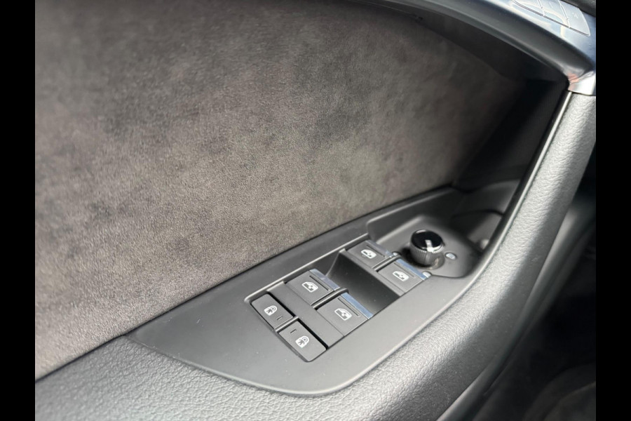 Audi A6 Avant 55 TFSI e quattro Competition 367 PK Pano Leder RS6 Velgen