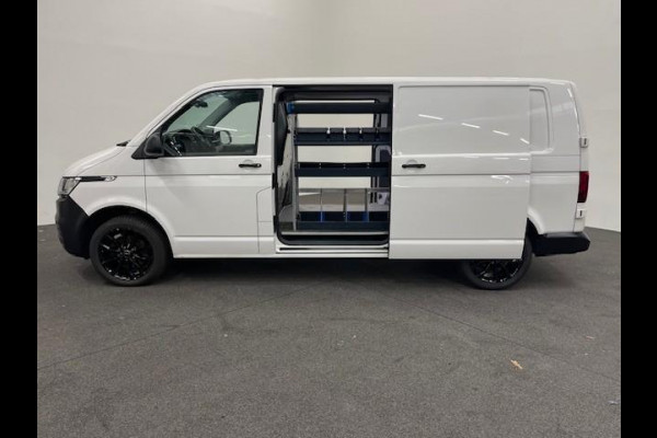 Volkswagen Transporter 2.0 TDI L2H1 Trendline Airco Cruise Control 2x schuifdeur Trekhaak Parkeersensoren