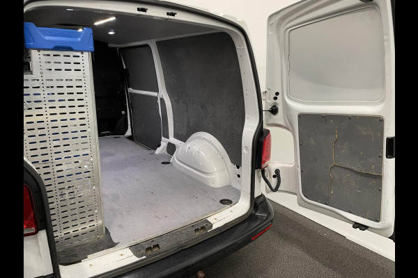 Volkswagen Transporter 2.0 TDI L2H1 Trendline Airco Cruise Control 2x schuifdeur Trekhaak Parkeersensoren