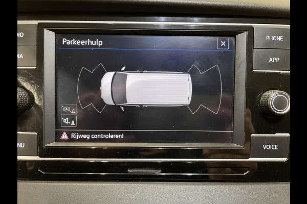 Volkswagen Transporter 2.0 TDI L2H1 Trendline Airco Cruise Control 2x schuifdeur Trekhaak Parkeersensoren