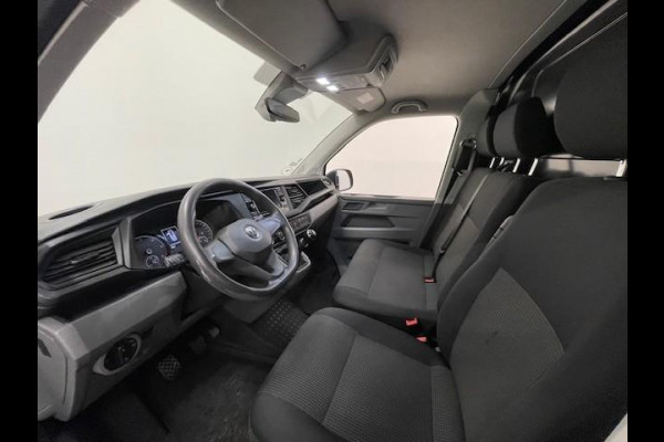 Volkswagen Transporter 2.0 TDI L2H1 Trendline Airco Cruise Control 2x schuifdeur Trekhaak Parkeersensoren