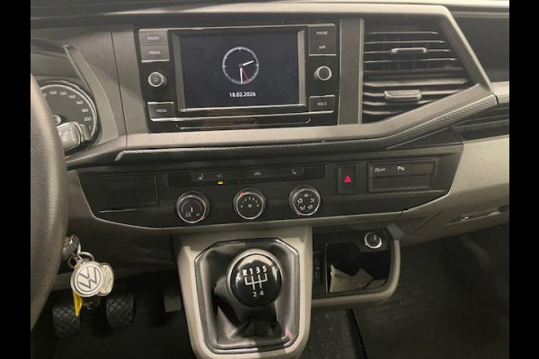 Volkswagen Transporter 2.0 TDI L2H1 Trendline Airco Cruise Control 2x schuifdeur Trekhaak Parkeersensoren